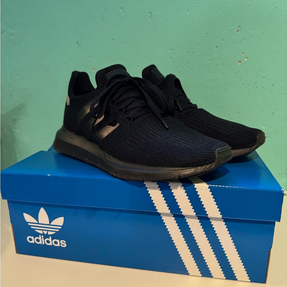 Adidas Swift Run sneaker in black, women’s 9.5